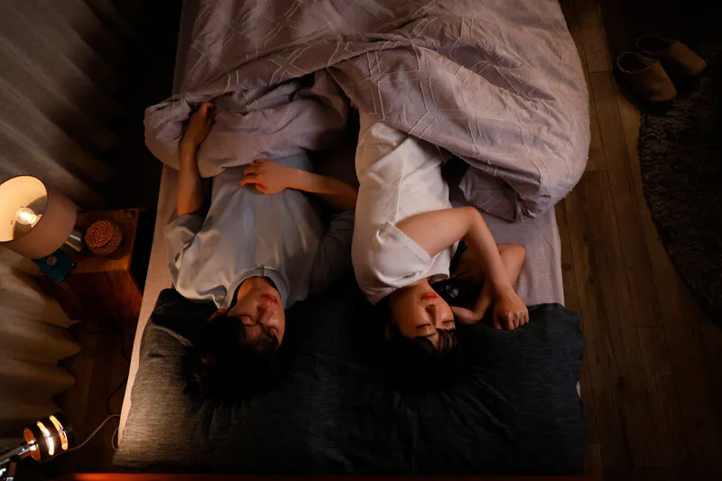 【上原千明×山本蓮加】寝たフリ