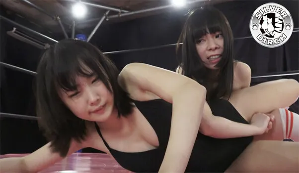 【黒崎さく 浅倉もえ】セクシーアイドルレスリング ROUND 4