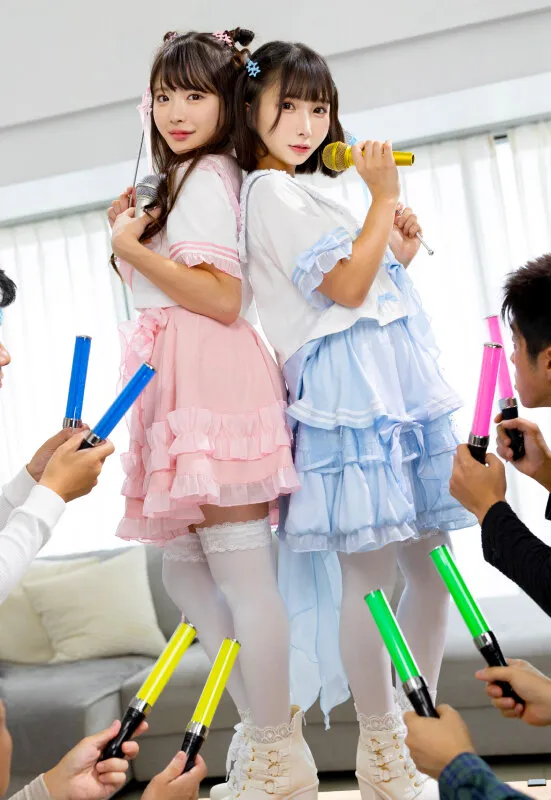 【 虹色ぐみ 由良かな】ゼロ距離密着神ファンサロリ痴女ヒロインぐみかなちゃん メスガキWアイドル超過激M男感謝祭