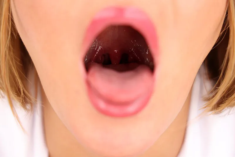 【月妃さら】【Hカップ】【VR】首絞め・セルフイラマ・激ピスでM心を満たすまで痴女るのを止めない黒ギャルナース サラさん