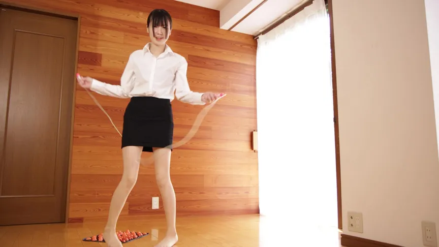 【姫崎あむ】社員の健康を考えてグラドルOLに色々押し付けるブラック企業