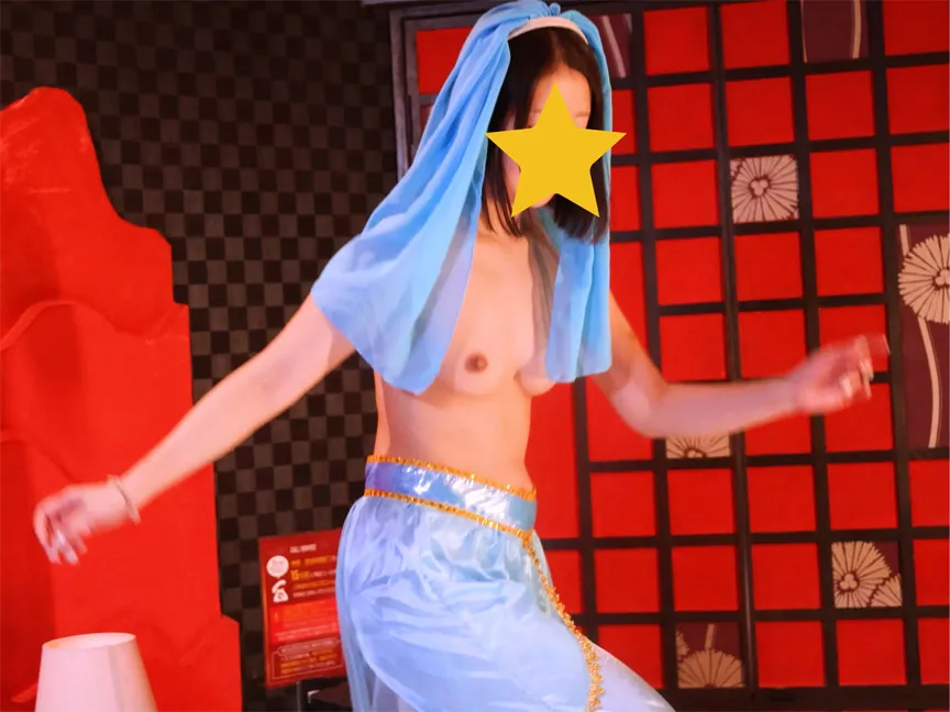 ミニマム八重歯娘ダンスの休憩に腹パンチセックス