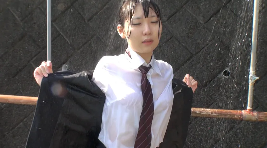 【JK着衣水泳】2人だけの思い出作り