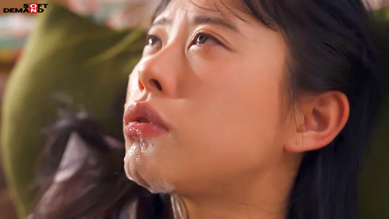 【叔父×JK姪 近親姦レイプ】親不在の一週間、ゴミ部屋に住む叔父さんの絶倫悪臭チ●ポをいっぱいしゃぶらされて、お腹が膨らむまで何度も何度も種付けされた。甘井くるみ【圧倒的4K映像でヌク！】