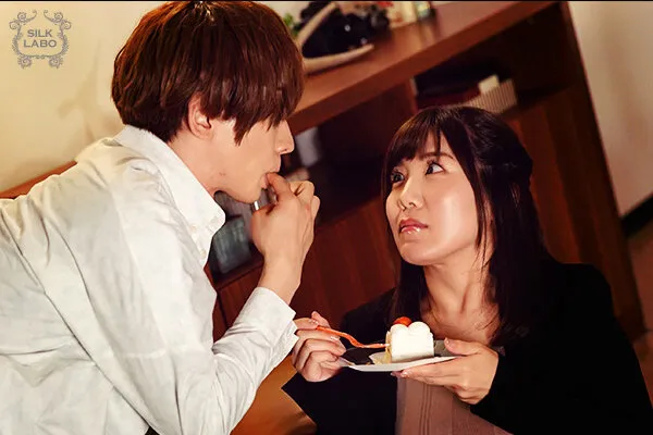 【星宮あかり 美泉咲 三尾めぐ】Dramatic Heroin 1【東惣介 東雲怜弥 向理来】