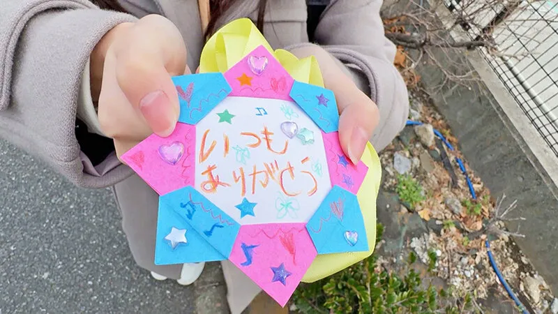 【JSロリ】150cmの可愛らしい未発育美少女にバス運転手さんからの本気求婚中出しレイプ 望月つぼみ