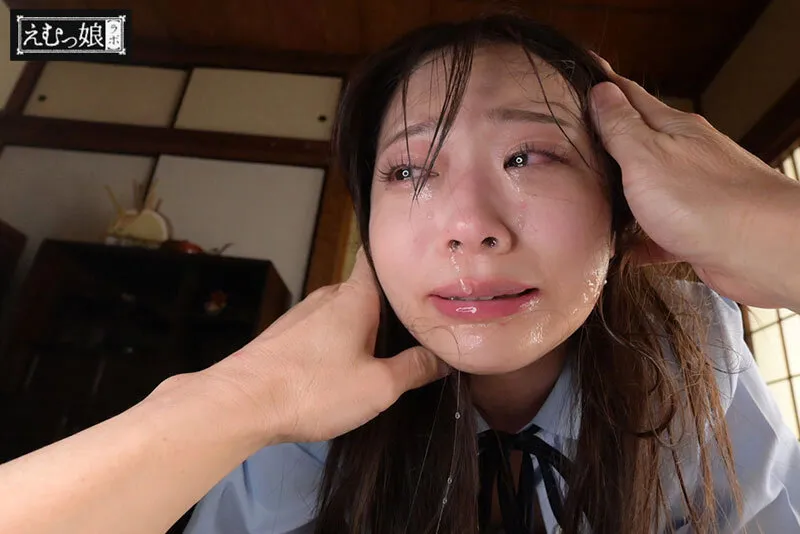 【JCロリ】迷い込んだ未成熟。最狂服従イラマチオ エマ 二葉エマ