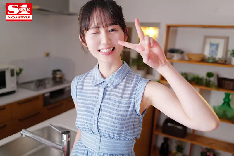 【藤田智美】【VR】VR NO.1 STYLE＜小坂七香＞解禁 顔はスーパーアイドル、カラダはスーパーモデルーー。172cm 9.5等身 ベビーフェイスなトールガール 小坂七香を紹介します。