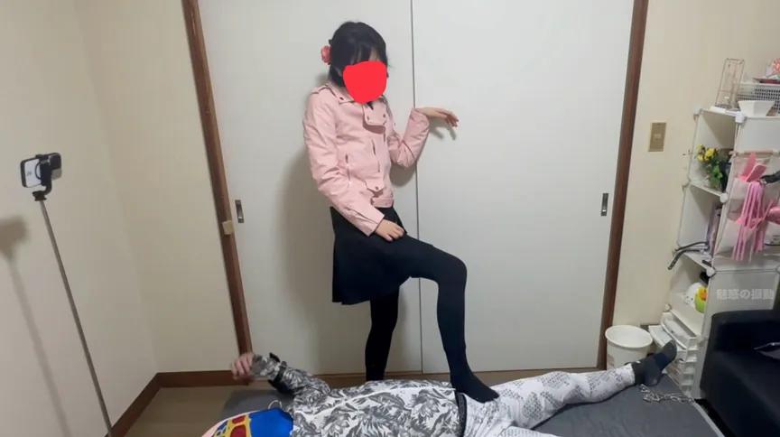 初登場の超逸材！スレンダーS女Ainaちゃんのベッド拘束電気アンマ地獄！