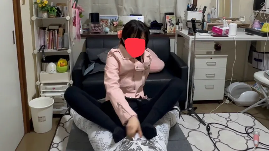 初登場の超逸材！スレンダーS女Ainaちゃんのベッド拘束電気アンマ地獄！