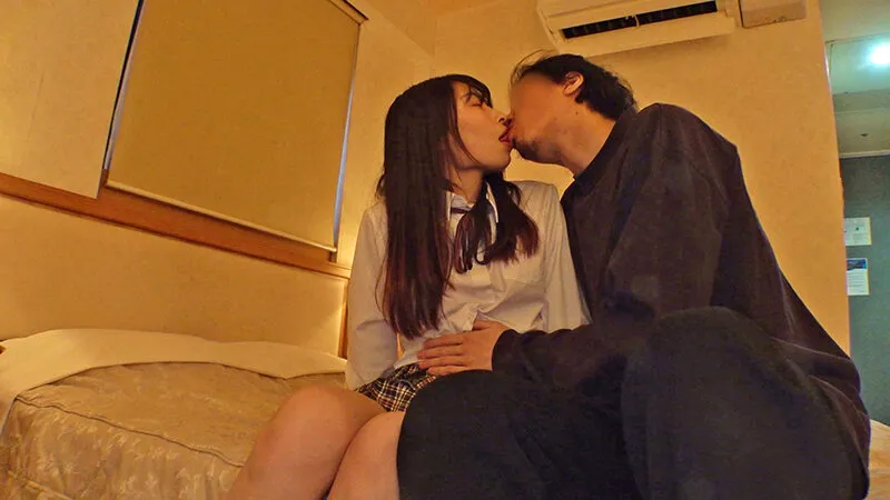 【長谷川礼奈】【JK】金曜 午後9時 補導前03 清楚な長髪美少女からの秘密の相談 奥手なのに乳首を勃起させて興奮を隠せない敏感な身体。快楽を知ると何回も肉棒を子宮口に擦り付けて最奥で種付け中出しシまくった話。