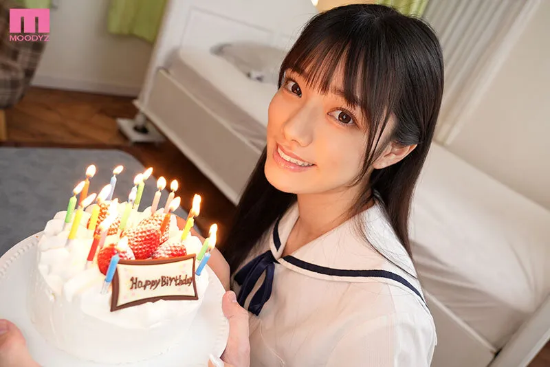 【JK】【VR】パンチラくっきり8K画質 顔面最強の制服美少女と朝からヤリまくりVR 宮下玲奈の夏服最強宣言！手を出しちゃいけないのにSEXも射精もガマンできない…！！