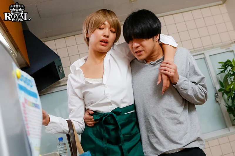 ボーイッシュで男友達みたいな女子は想像以上の大人下着とむっちむち爆尻ナイスボディ 木下ひまり