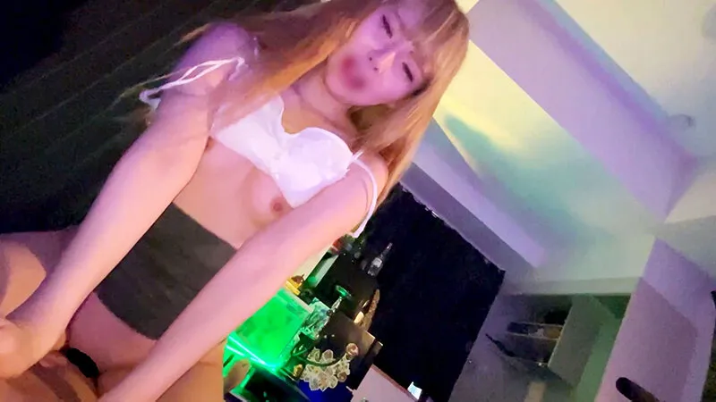 【桜田亜里沙 涼花くるみ 深月けい ロビン】チーム中出し プカプカZ ＃001【大麻キメセク昏睡レイプ】