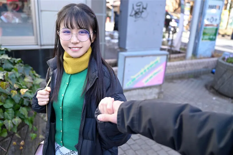 【柏木こなつ】【眼鏡女子】【VR】【8K・超高画質VR】僕のことが好きすぎる『地味め幼馴染』とイチャラブH展開かと思いきや実は【性欲がエグすぎて受け身系肉バイブSEX】金玉からっからになった話「こなつ」