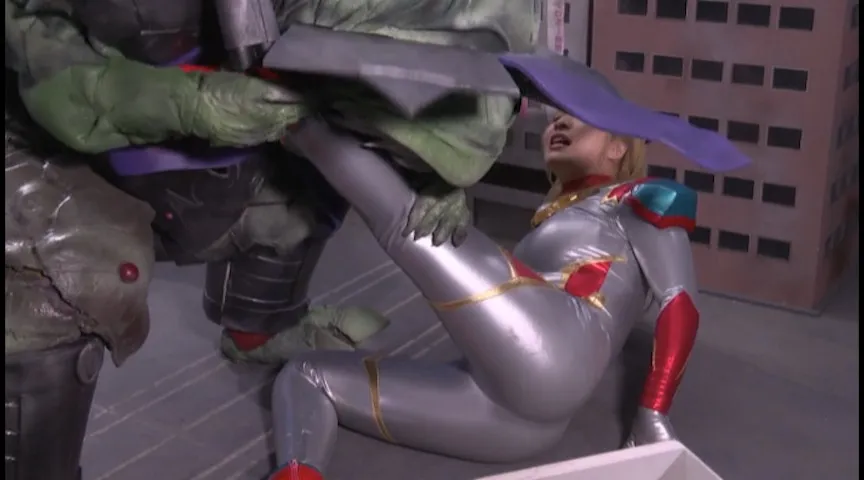 【神納花 ちゃんよた】HEROINE SEXYピンチ 巨大ヒロイン（R）地球の守護女神バーンレディ 後編