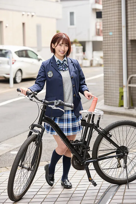【JK】【配信限定】人気 AV 女優が挑戦！オシッコ我慢潮吹き街中アクメ自転車がイクッ！美園和花