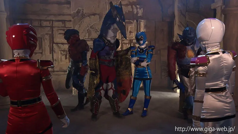 【宇流木さらら 渚みつき 沙月恵奈】騎神戦隊レジェンミラー2 前編