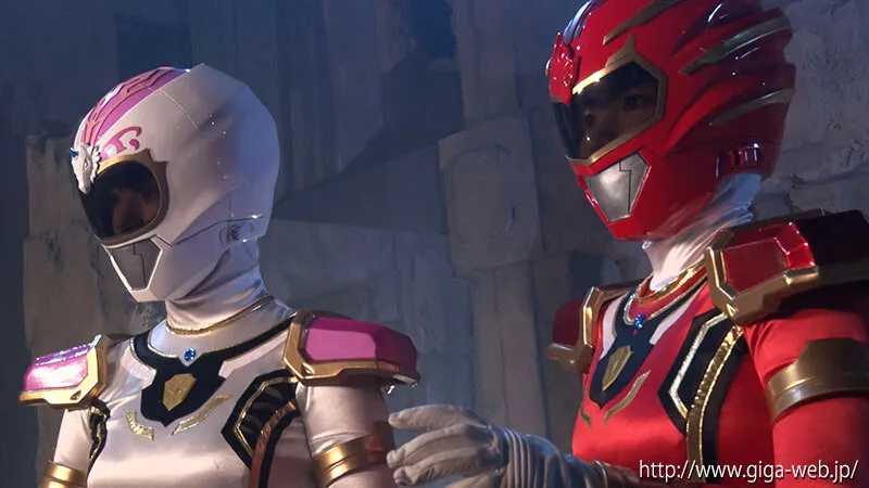 【宇流木さらら 渚みつき 沙月恵奈】騎神戦隊レジェンミラー2 前編