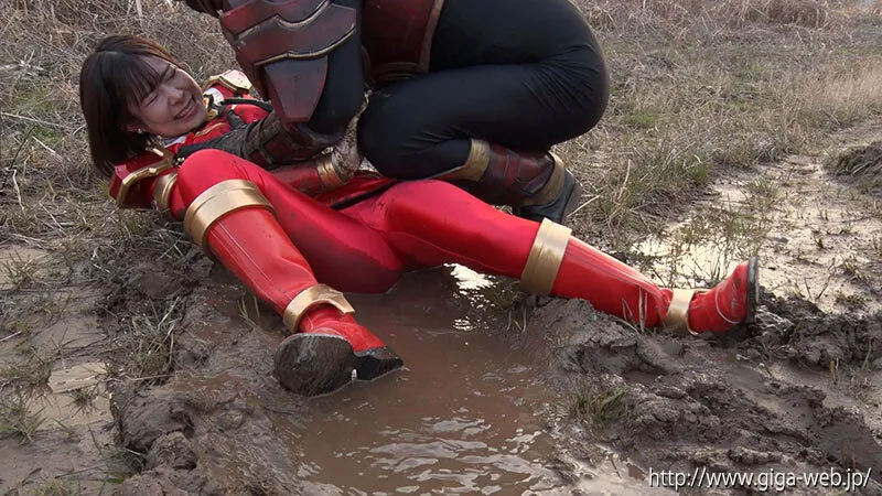 【宇流木さらら 渚みつき 沙月恵奈】騎神戦隊レジェンミラー2 後編