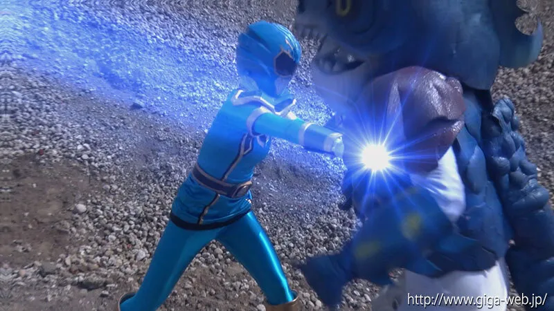 【宇流木さらら 渚みつき 沙月恵奈】騎神戦隊レジェンミラー2 後編