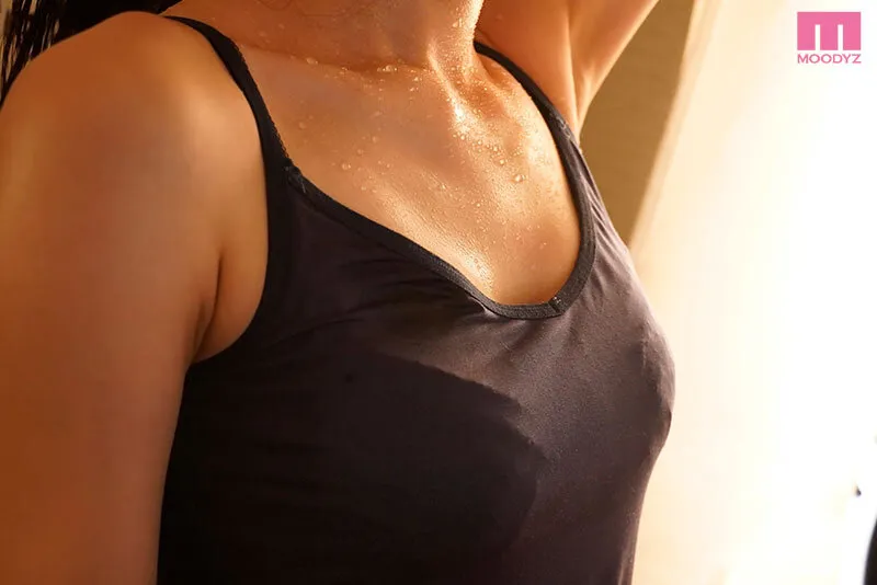 【弟×姉 近親姦】「もう射精してるってばぁ！」状態でもムレムレ汗だく密着で痴女ってくるイジワルお姉ちゃん 宮下玲奈