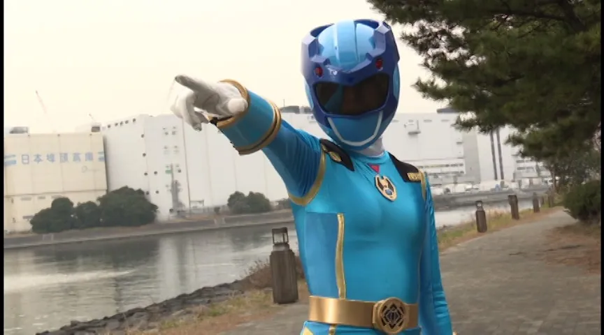 【海北麻衣 奈良平愛実】聖輝戦隊プリズムスリー前編 プリズムブルー危機一髪