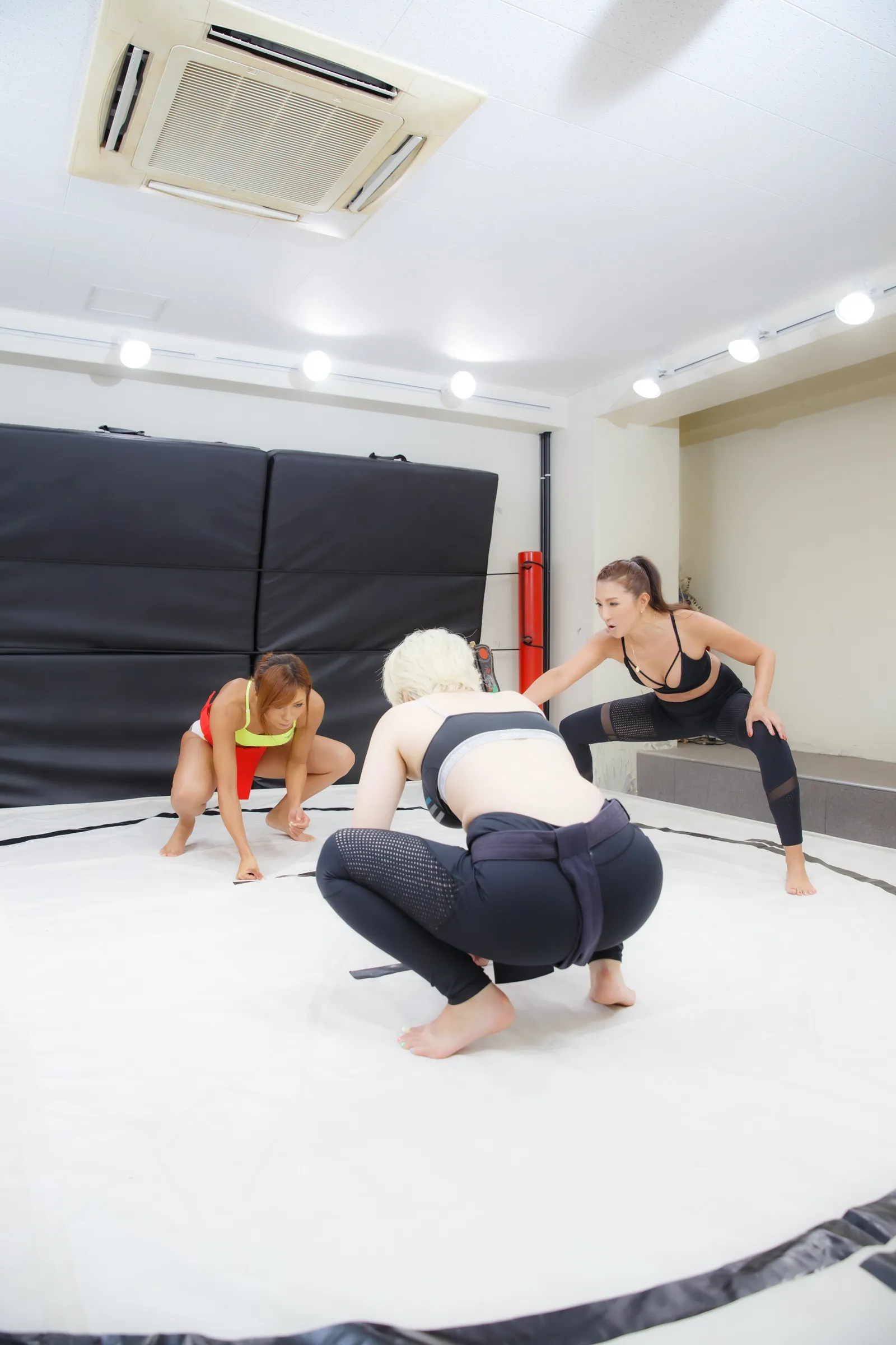 【川崎優 キシコ テレジア】競泳相撲【競泳水着女相撲】