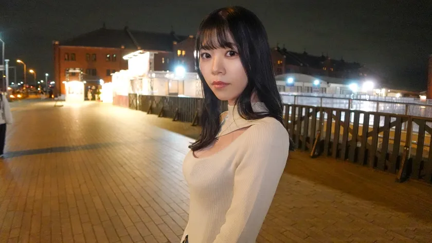 【宮野かな】マジ軟派、初撮。 2058 みんなの憧れ、スレンダーな受付嬢が脱いだ！服に纏われていたカラダは想像を超える超絶美ボディ！冷静だった彼女がガン突きによってトロトロに…