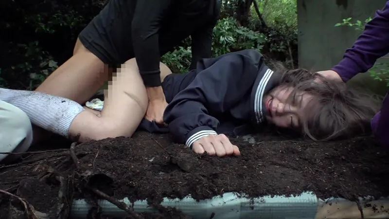 【JK】下校中の女子●生を狙った野外拉致レイプ映像