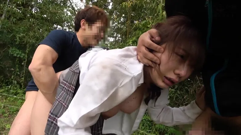 【JK】下校中の女子●生を狙った野外拉致レイプ映像