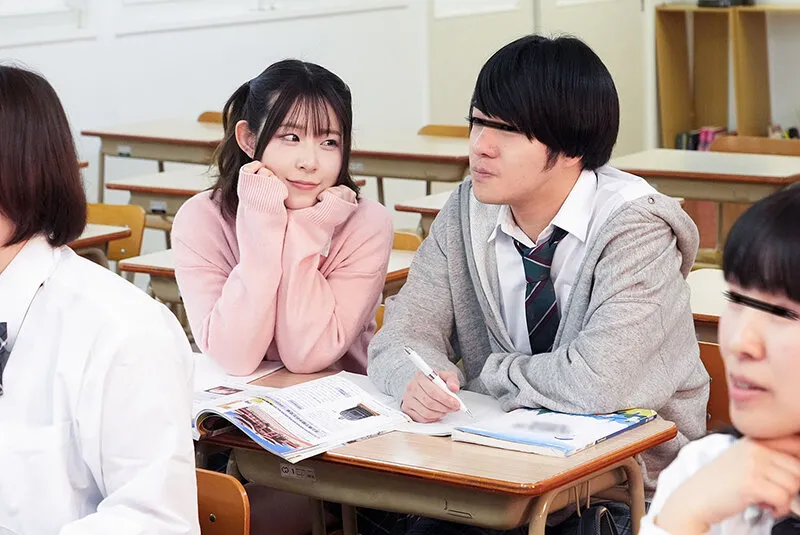 【倉本すみれ 沙月恵奈 天馬ゆい】【JK】周りにバレないように萌え袖手コキでこっそり何度も射精させる小悪魔J系VOL.2