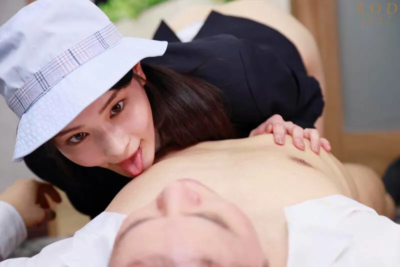 【ヤクルトレディパロディAV】反り勃ったチ〇ポと溜まった精液を毎日笑顔で舐めとってくれる性交販売レディ本庄さんに密着 本庄鈴