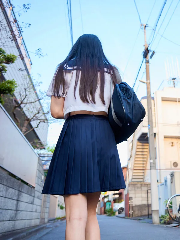 【JK】【VR】【追跡レイプ】下校中の女子生徒の太ももを追いかけるうち戻れなくなって家に押し入り何度も犯しまくった 希咲那奈