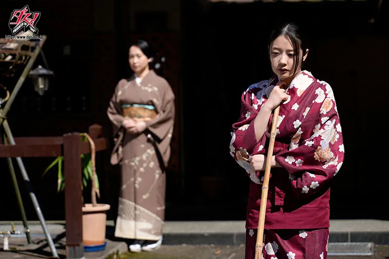 【百合】この狭い世界から解き放って、剥き出しの私を抱きしめて。 二葉エマ 木下ひまり