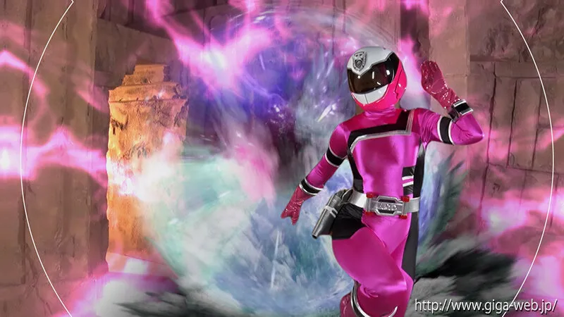 警護戦隊ガードレンジャー ～堕ちた人妻戦士ガードピンク～ 美波もも