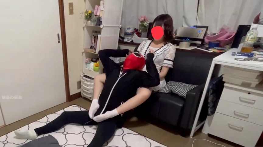 姉弟喧嘩は姉が弟への金玉つぶしの刑で決着！電気アンマで暴発射精させられる弟