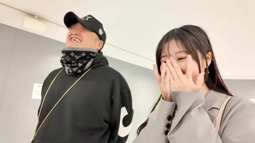 【大槻ゆりか】マジ軟派、初撮。 2070 経験人数○人！職業は保健室の先生！外見も中身も清楚な美女を丸の内でGET！ほんのり関西弁がたまらない！そんなゆりか先生があんなによだれを垂らしてオチンポを咥えるなんて・・・！清楚好き必見！大満足！