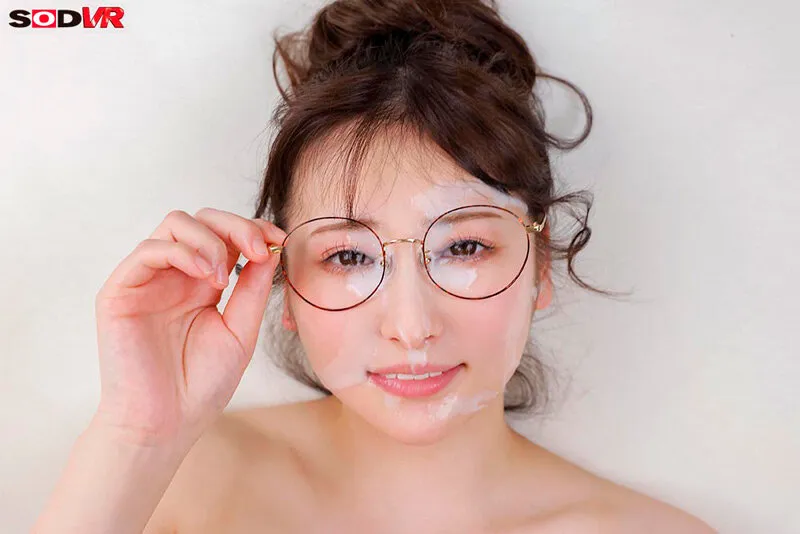 【弟×眼鏡姉 近親姦レイプ】【VR】【8K】「眼鏡姉のことが好きな弟の僕をお家デート中の彼氏と勘違いして浮気中出しセックス」 末広純