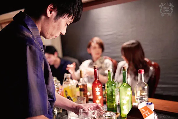 【向井藍 加賀美さら 桐山結羽 宮沢ちはる】アンビバレントカレシカタログ 1【大空太陽 向理来 保志健斗 橘聖人】