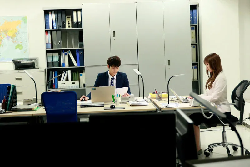 【千歳小梅×友田彩也香】嘘をついてでも 友田彩也香