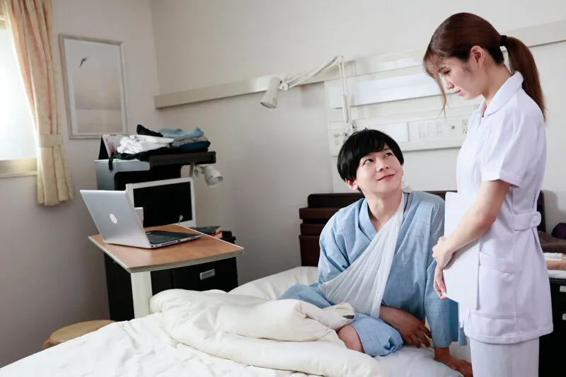 【向理来×倉本すみれ】【患者×ナース】真夜中の回診