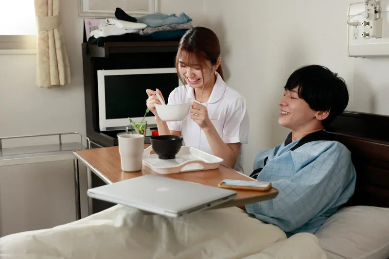 【向理来×倉本すみれ】【患者×ナース】真夜中の回診