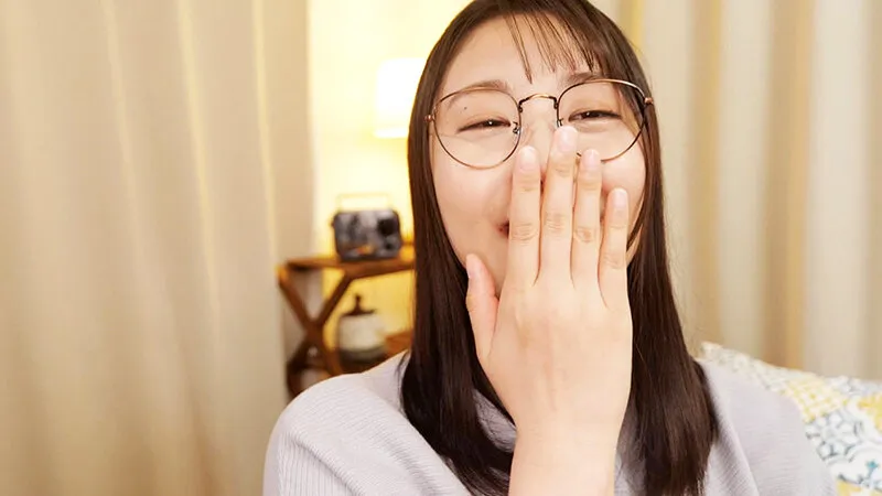 【星明日菜】【超A5ランク素人産最高級肉入荷】おとなしそうな地味メガネなのに脱いだらエロ漫画に出てきそうな豊満肉体女子大生 しずか