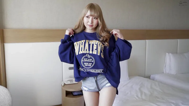 【琴石ゆめる 涼花くるみ】原宿ギャル in the ストリート！ RUMI＆MERU-金髪ギャル編-