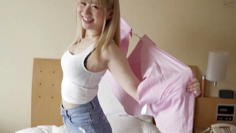 【一ノ瀬恋 皆瀬あかり】原宿ギャル in the ストリート！ AKARI＆REN-金髪ギャル編-