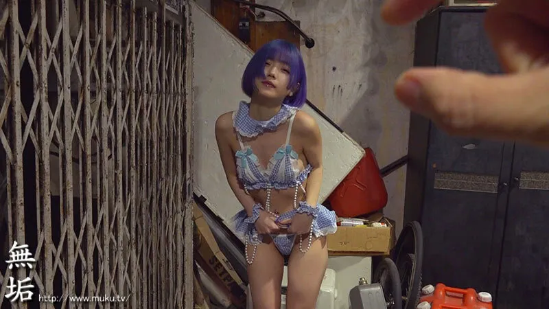 【るるちゃ。】暗示洗脳04 派手髪サブカル系素人レイヤーガチ洗脳。連れ回しマゾ調教。淫雌化、アクメ、中出し、性癖開発。完全支配コスプレ肉便器。 ～催眠暗示で性癖を歪ませ完全なるマゾペット化計画。連れ回しイカセまくり快感ドマゾ調教記録～