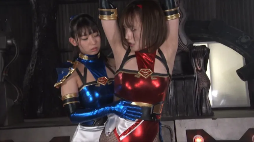 【宇流木さらら 若宮穂乃】HEROINE SEXYピンチ 超くノ一組KAZE 赤ノ章