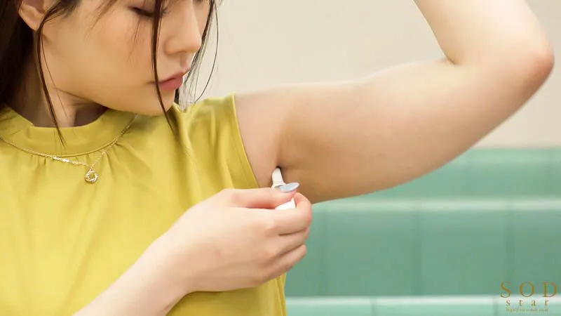 【レイプ】はじめてのドクハラ健康診断 変態医師のスケベ検診に悔しくもガクガク声我慢イキするOL 神木麗（24）