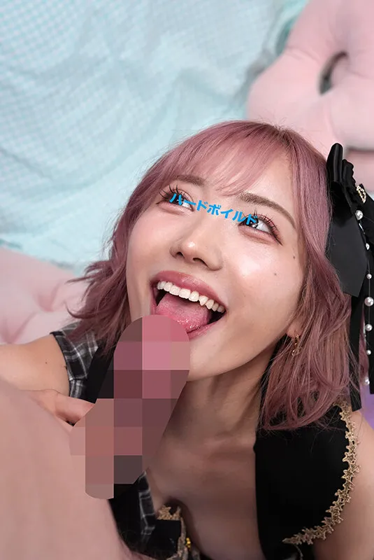 【花狩まい 春陽モカ るるちゃ。 他】マジックミラー号 ハードボイルド 街中で客引き中の看板コンカフェ娘が乳首いじられっぱなしチクハラ接客に挑戦！乳頭をこねくり回されて乳首痙攣イキ！出禁エロ行為も断れないほど敏感になった不本意ぬるぬるオマ〇コはデカチン口説きで掟破りの生本番を受け入れてしまうのか？